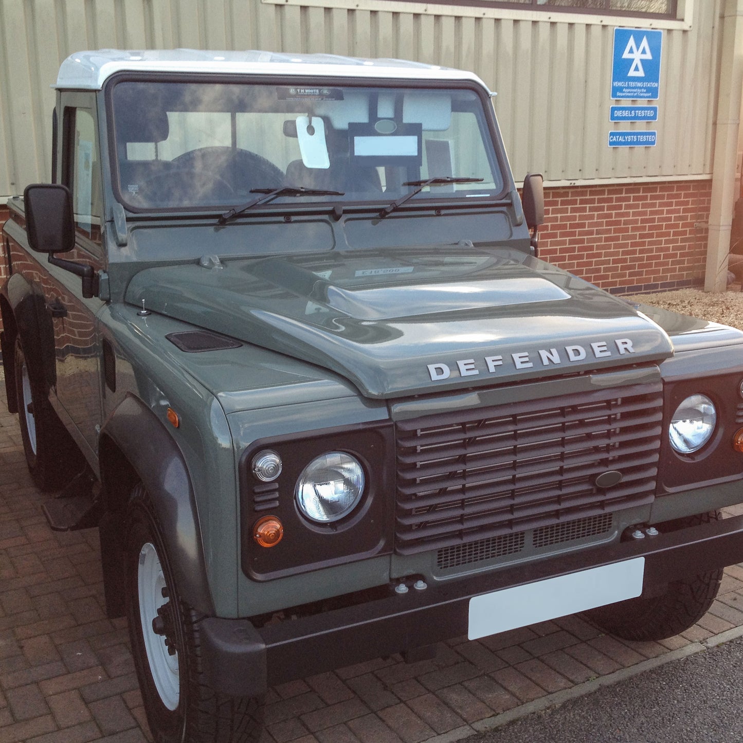 Replacement Steel Bonnet for Land Rover Classic Defender - Puma Type