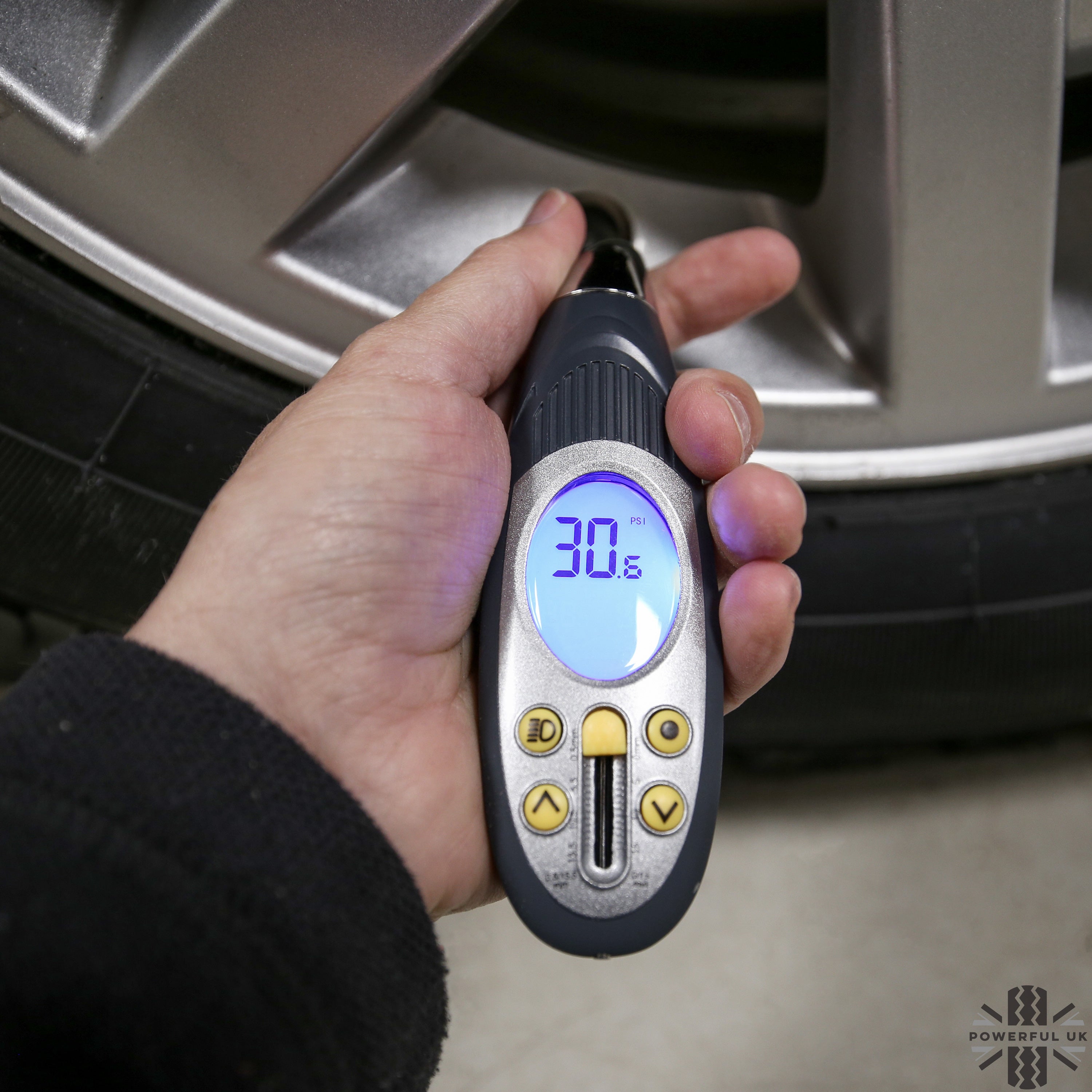 Genuine Land Rover Digital Tyre Pressure Gauge – Powerful UK